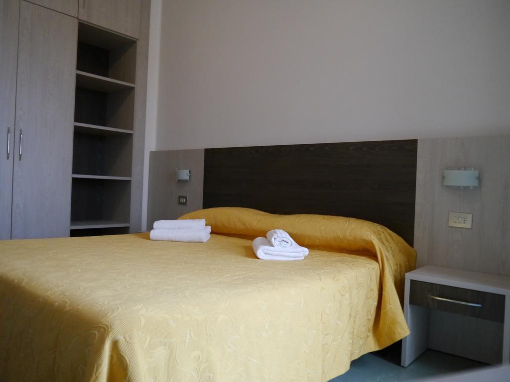 Hotel Monaco - Parcheggio Incluso Min 2 Gg Milano Marittima Exterior foto